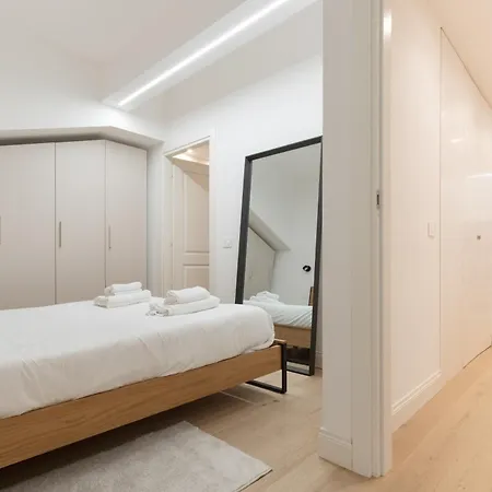 Guesthost - Luxury De Angeli, Appartement *
