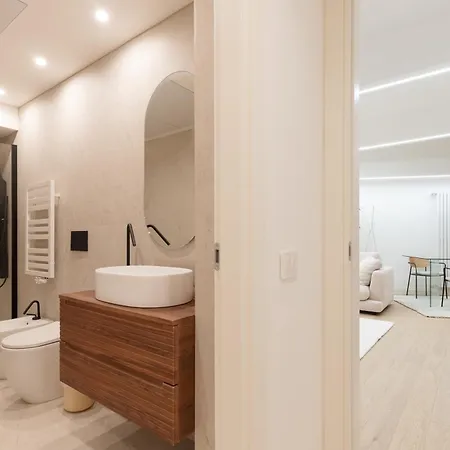 Appartement Guesthost - Luxury De Angeli, *