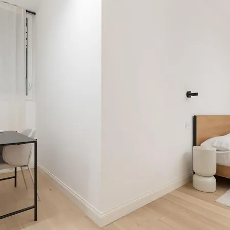 Appartement Guesthost - Luxury De Angeli,
