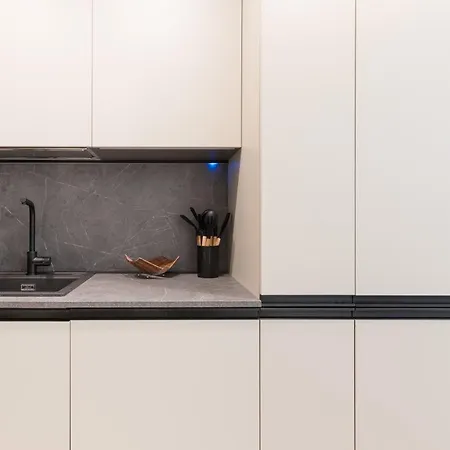 Guesthost - Luxury De Angeli, Appartement